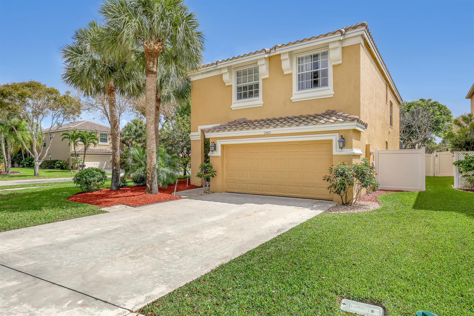 2465 Westmont Lane, Royal Palm Beach FL 33411 photo 4