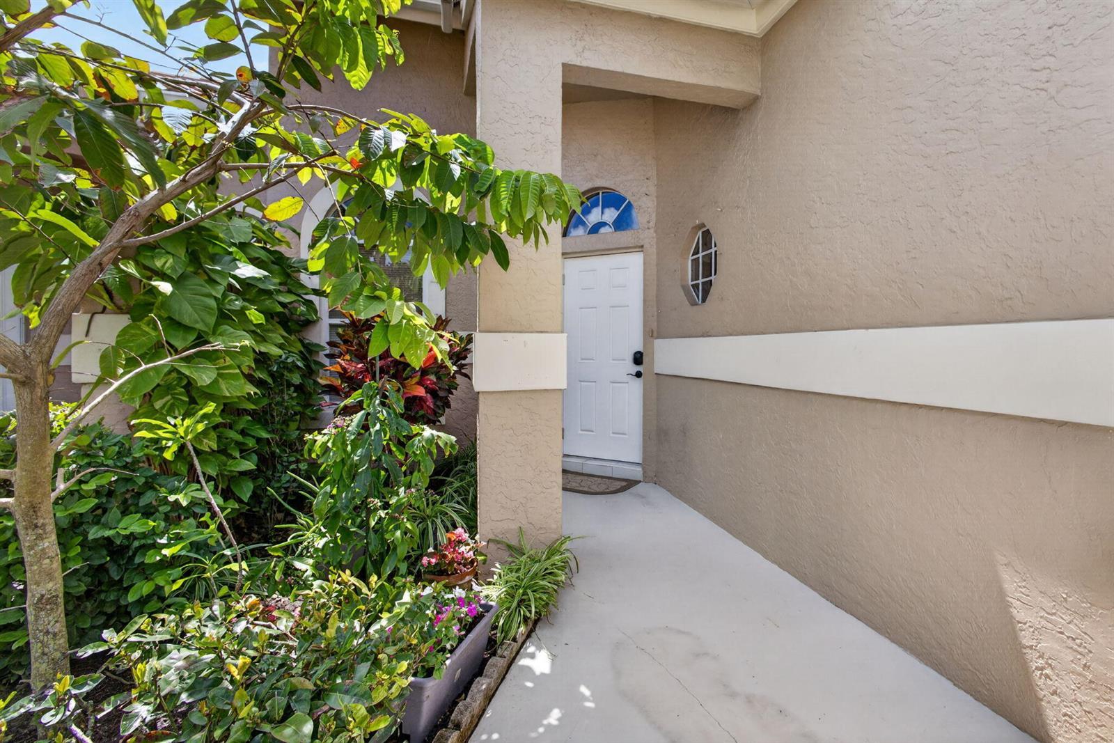 602 Sabal Palm Lane, Palm Beach Gardens FL 33418 photo 3