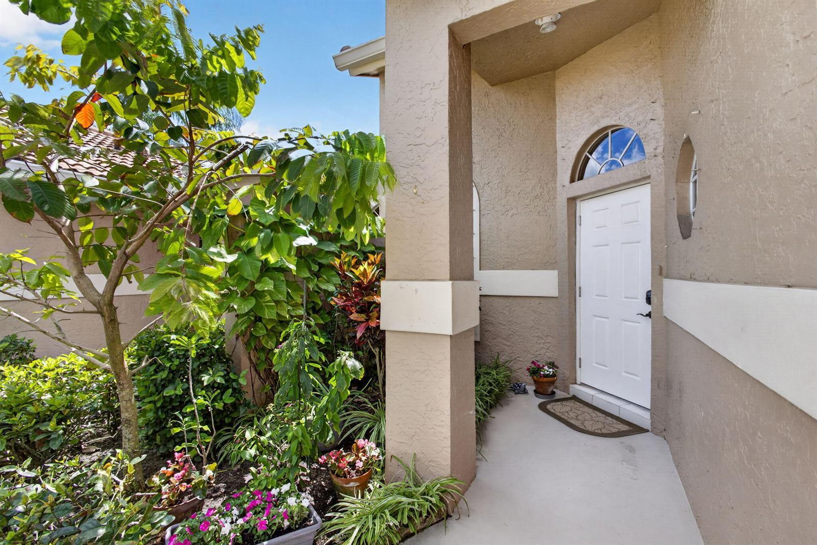 602 Sabal Palm Lane, Palm Beach Gardens FL 33418 photo 4