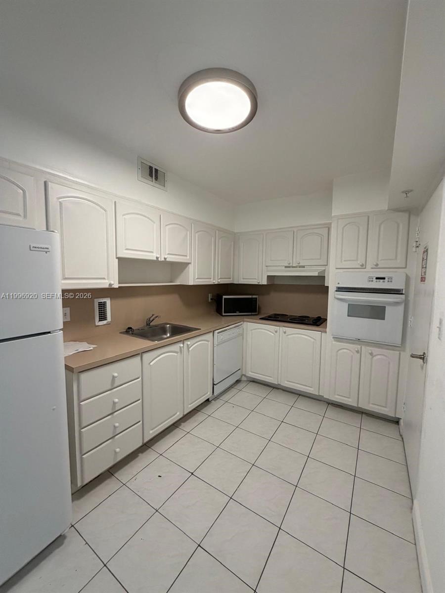 4001 S Ocean Dr # 4H, Hollywood FL 33019 photo 5
