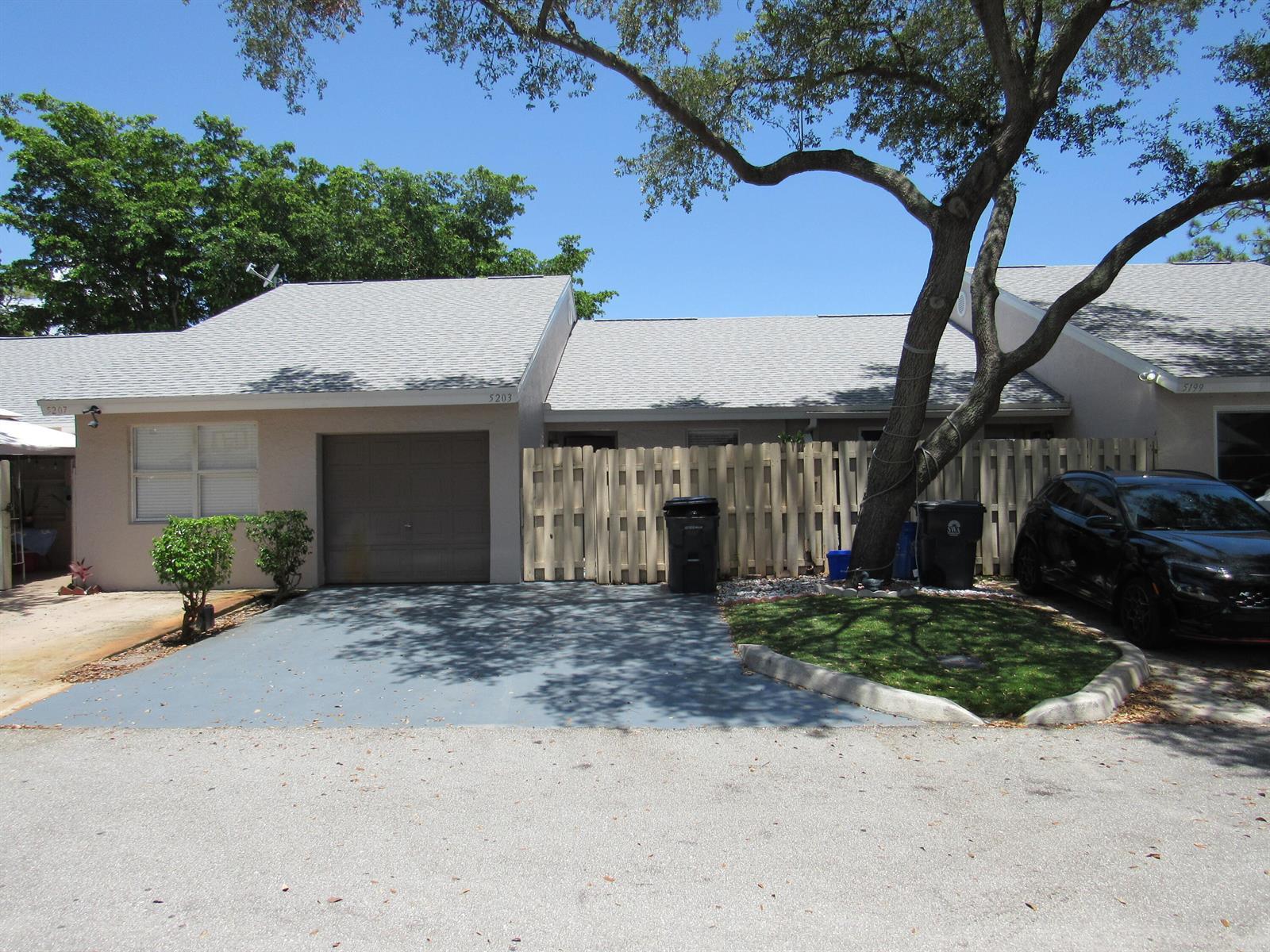 5203 Glencove Lane # 5203, West Palm Beach FL 33415