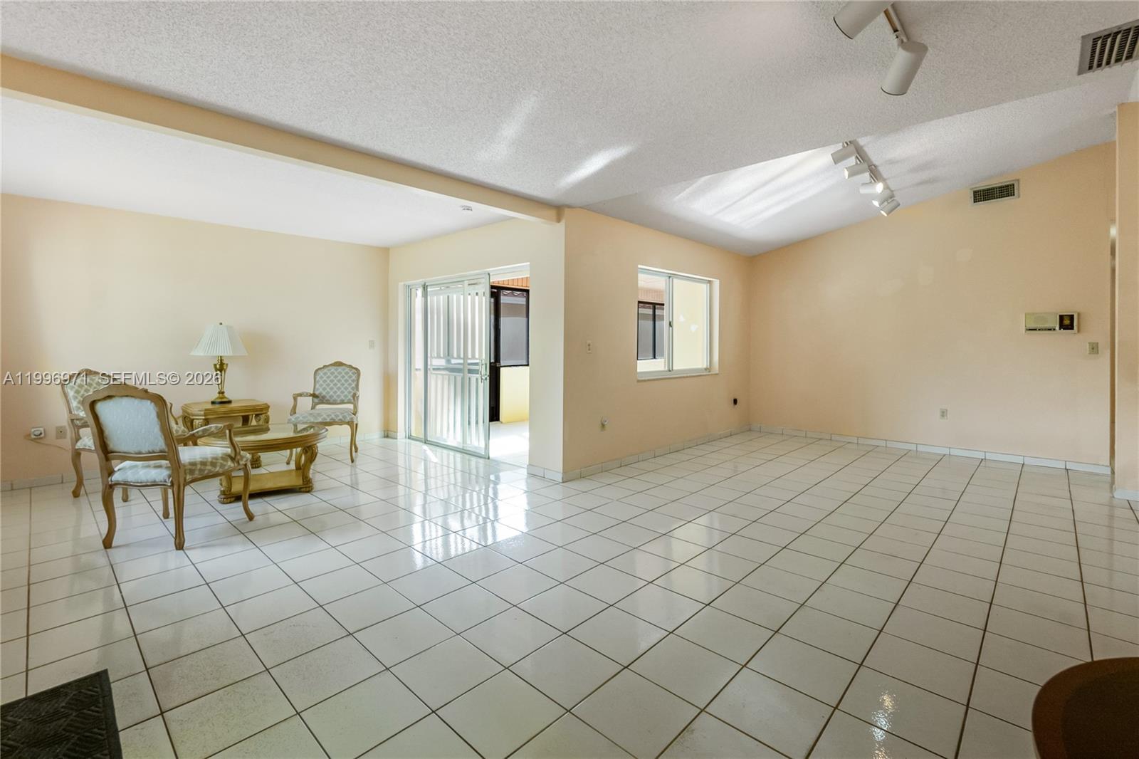 11314 SW 73rd Ter, Miami FL 33173 photo 5
