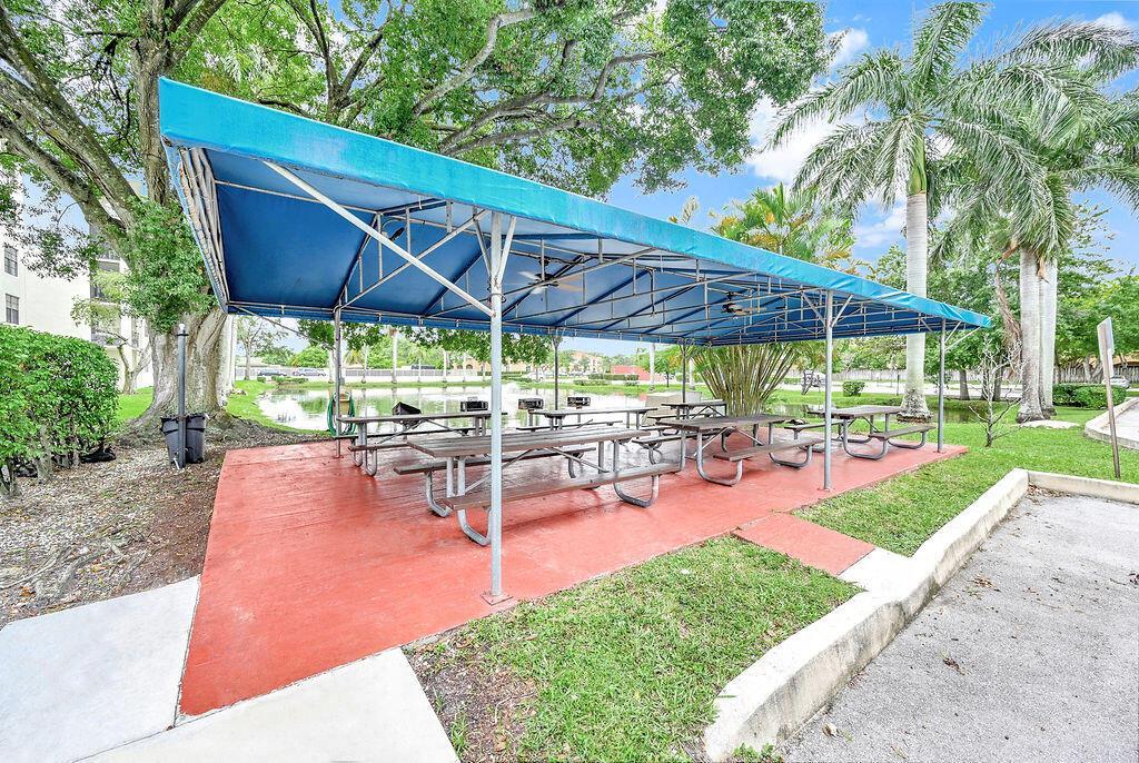 6190 Woodlands Boulevard # 311, Tamarac FL 33319 photo 4