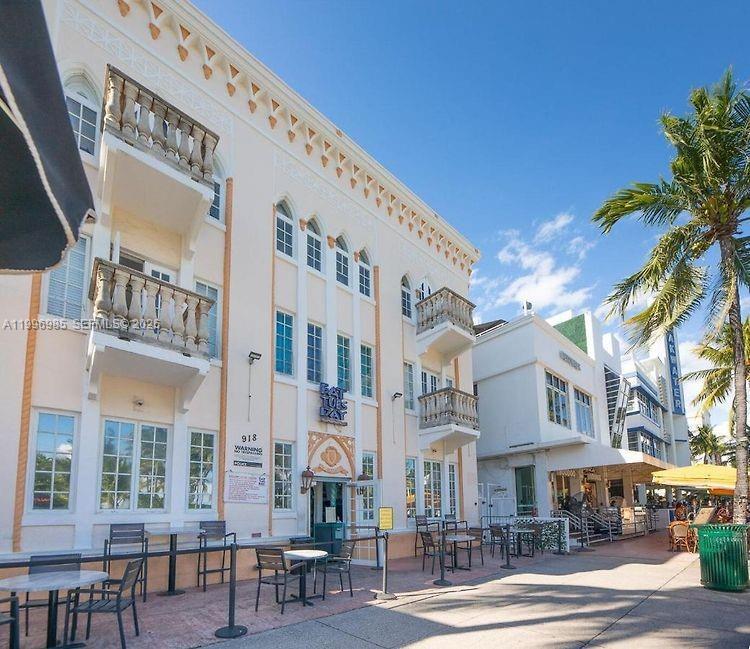 918 Ocean Dr # 202, Miami Beach FL 33139 photo 2