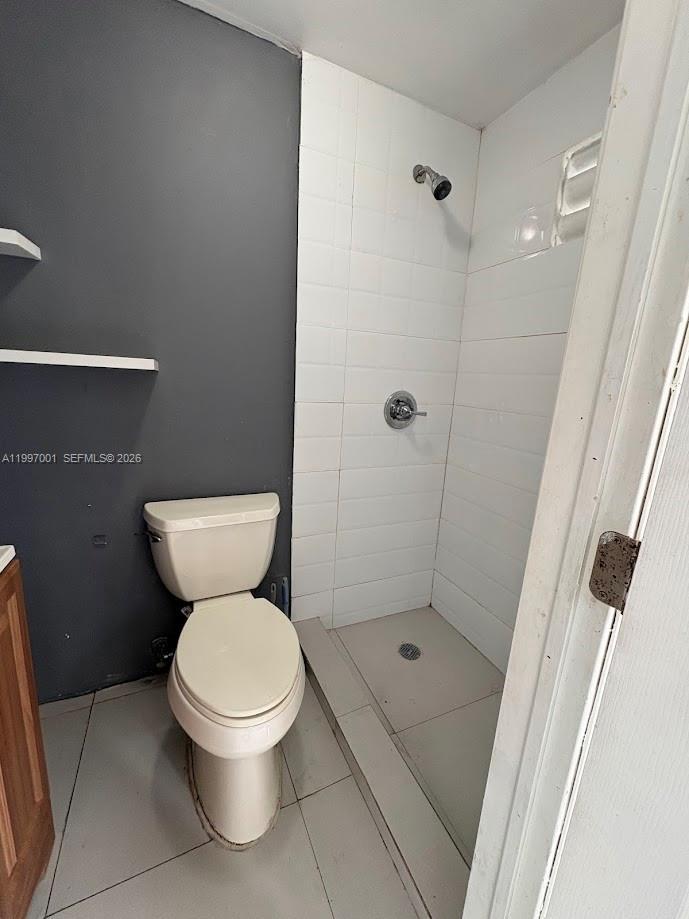 1424 NW 69th St, Miami FL 33147 photo 3