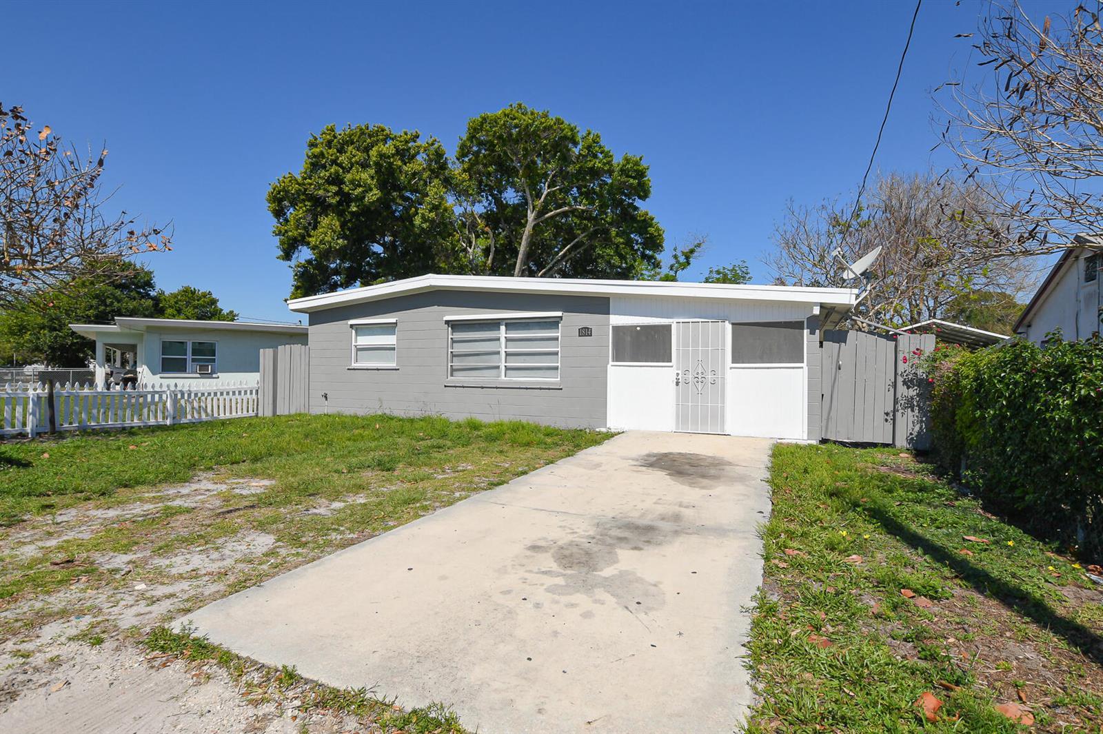 1814 Miami Court, Fort Pierce FL 34950