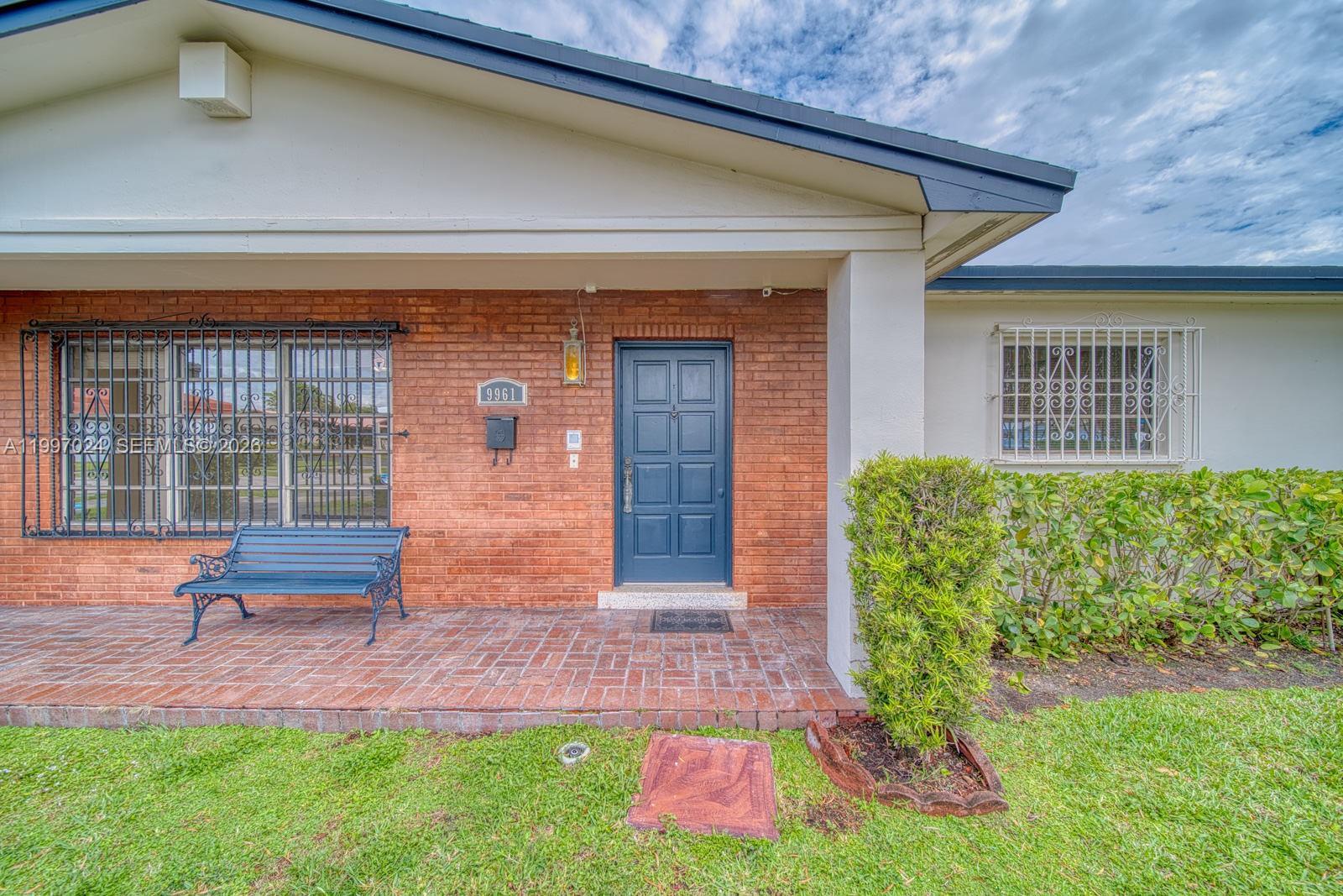 9961 SW 12th St, Miami FL 33174 photo 3