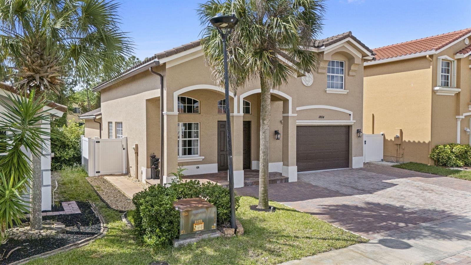 1884 SW Jamesport Drive, Port St. Lucie FL 34953 photo 4