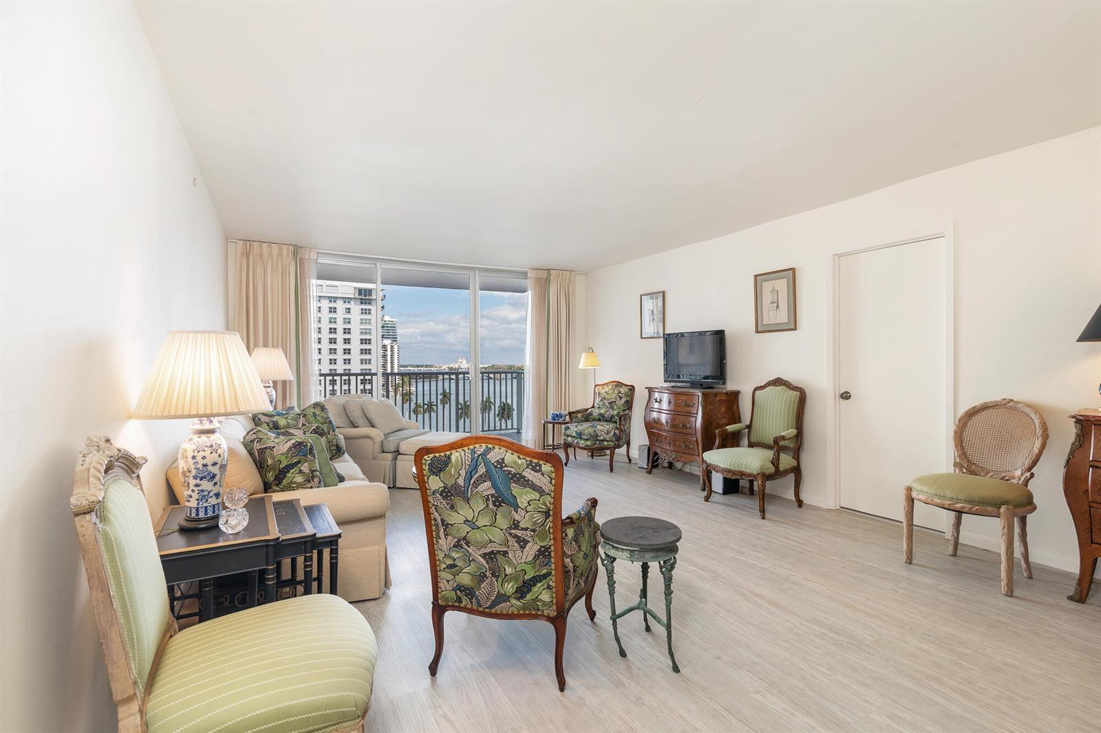 1801 S Flagler Drive # 1105, West Palm Beach FL 33401 photo 3