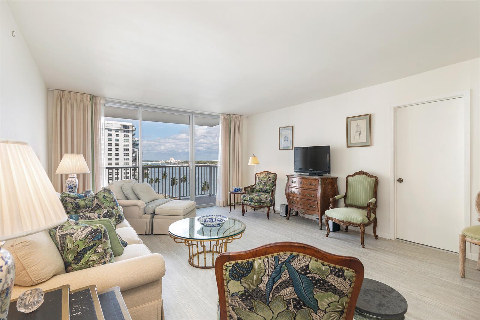 1801 S Flagler Drive # 1105, West Palm Beach FL 33401 photo 4