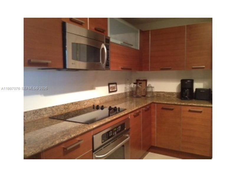 3330 NE 190th St # 1615, Aventura FL 33180 photo 4