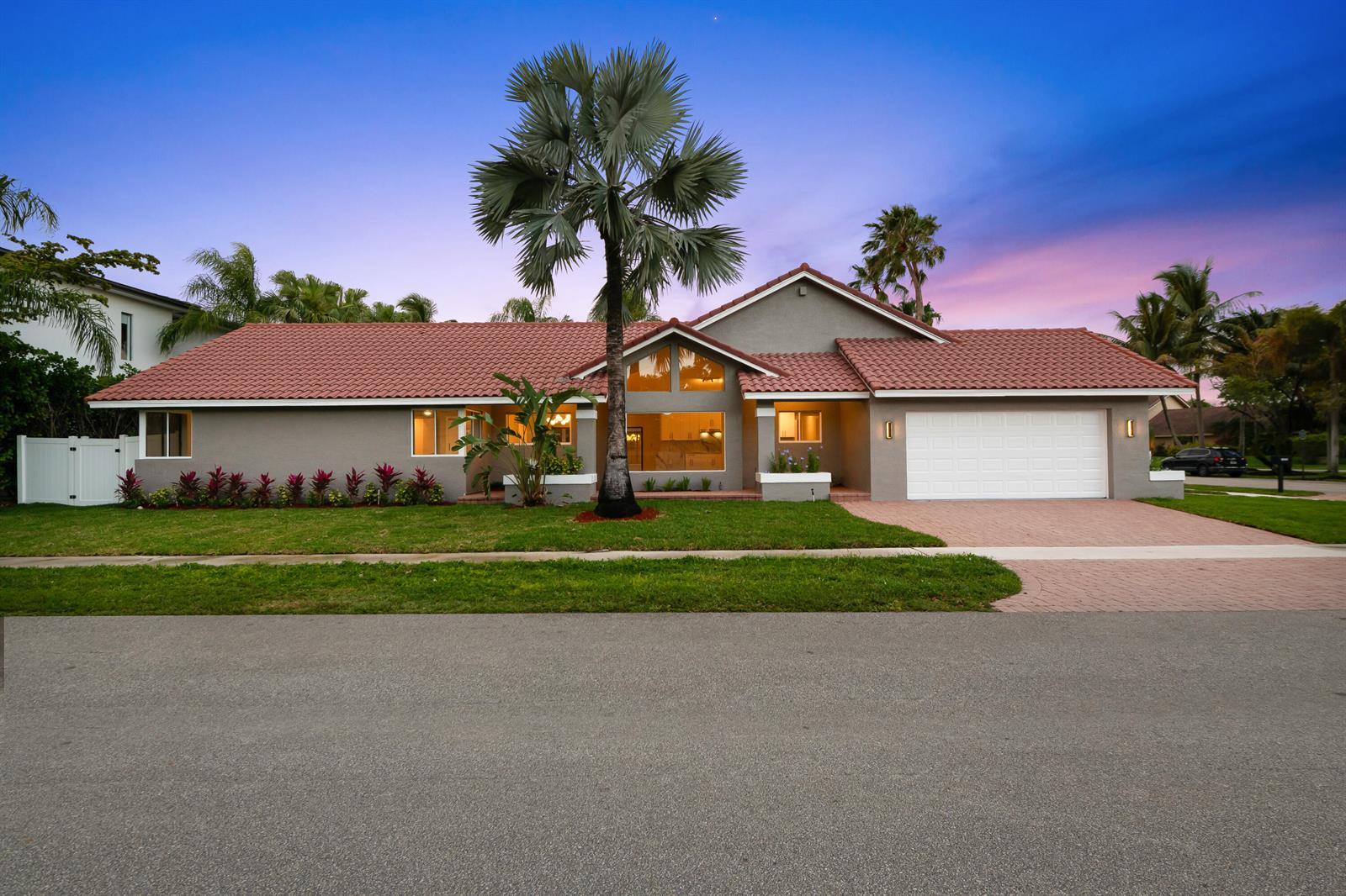 10141 SW 3rd Street, Plantation FL 33324