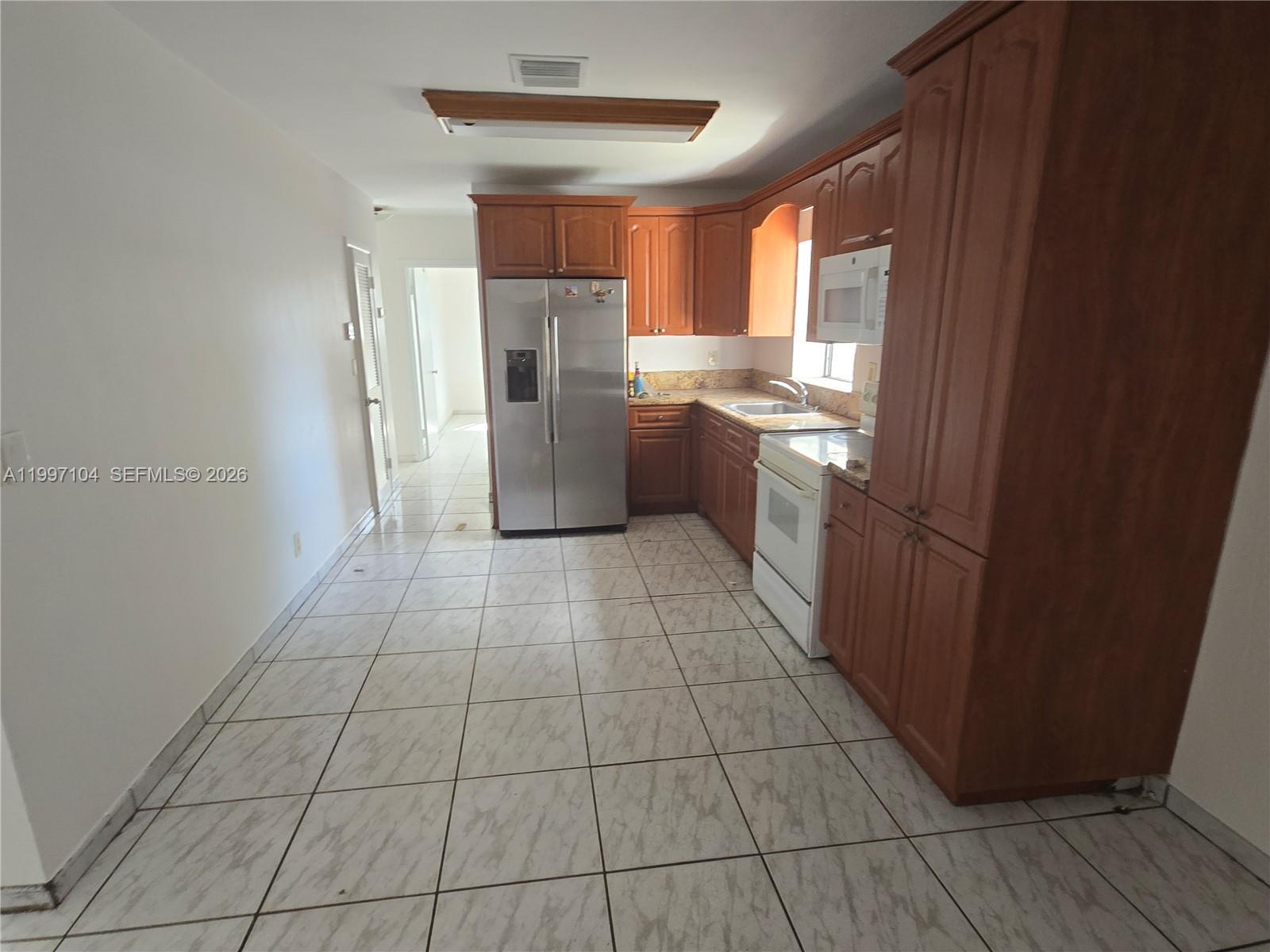 7840 SW 23rd St, Miami FL 33155 photo 4