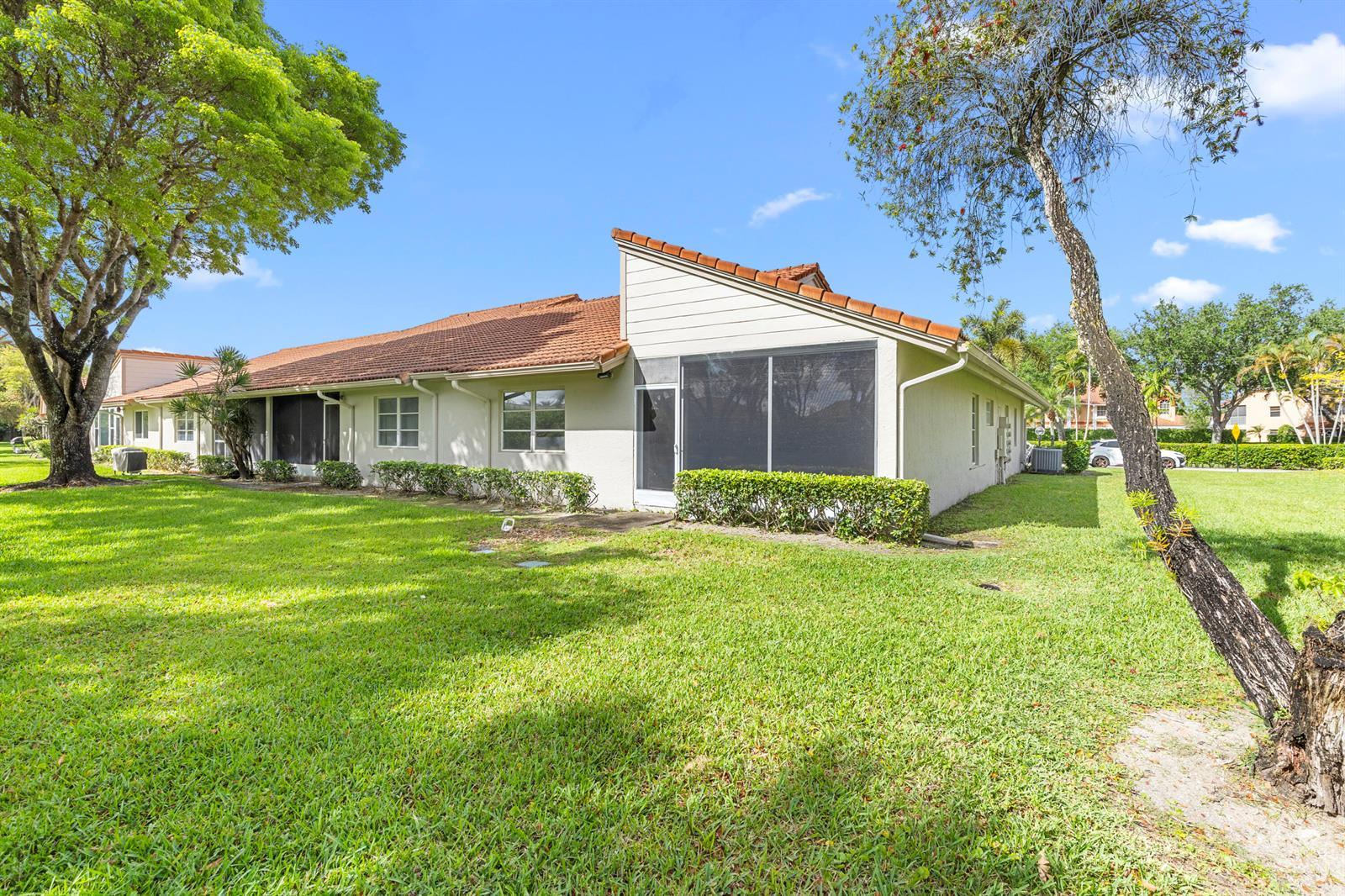 9760 Summerbrook Terrace # A, Boynton Beach FL 33437 photo 3