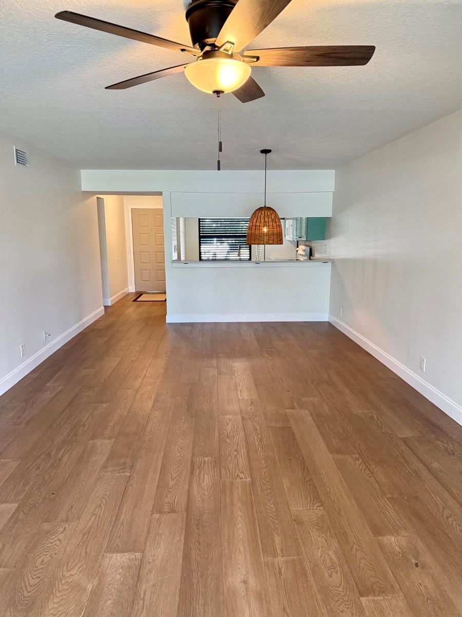 401 Sabal Ridge Circle # B, Palm Beach Gardens FL 33418 photo 4