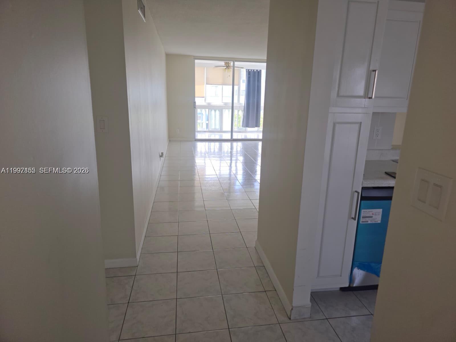 320 NE 12th Ave # 703, Hallandale Beach FL 33009 photo 4