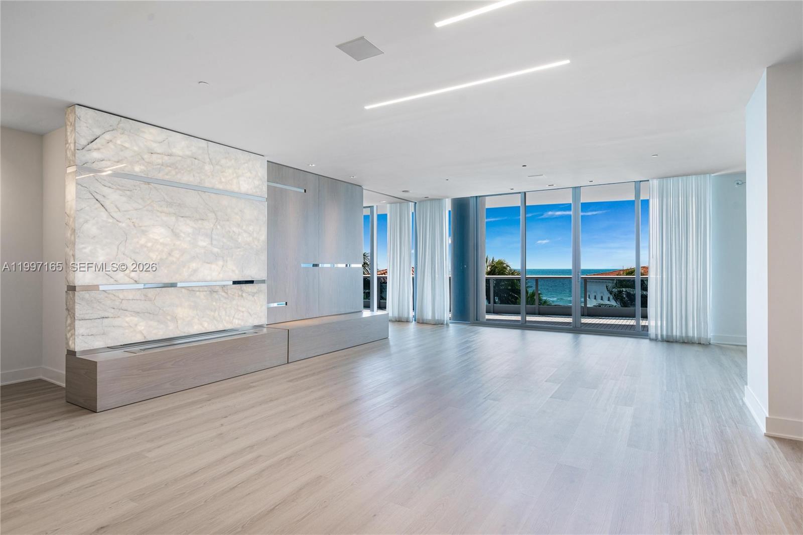 5959 Collins Ave # 705, Miami Beach FL 33140