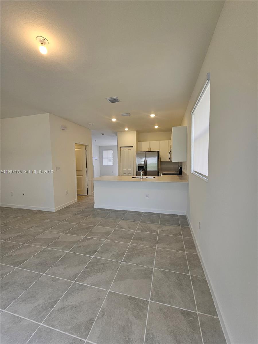 2739 SE 25th Ave, Homestead FL 33035 photo 3