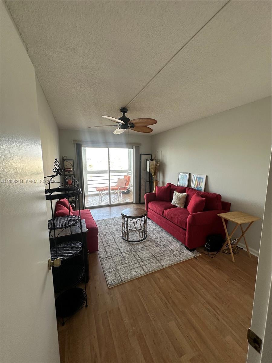 3043 Exeter, Boca Raton FL 33434 photo 5