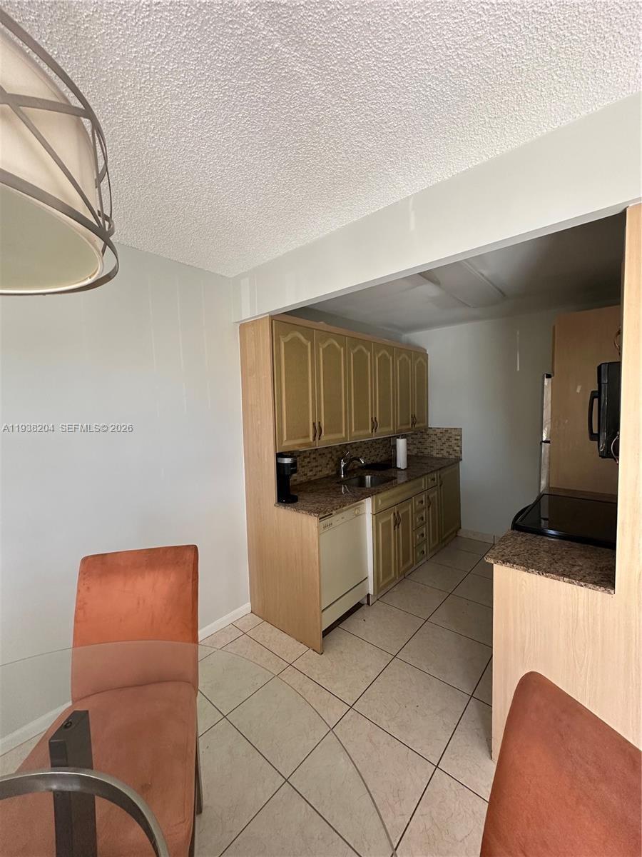 3043 Exeter, Boca Raton FL 33434 photo 4