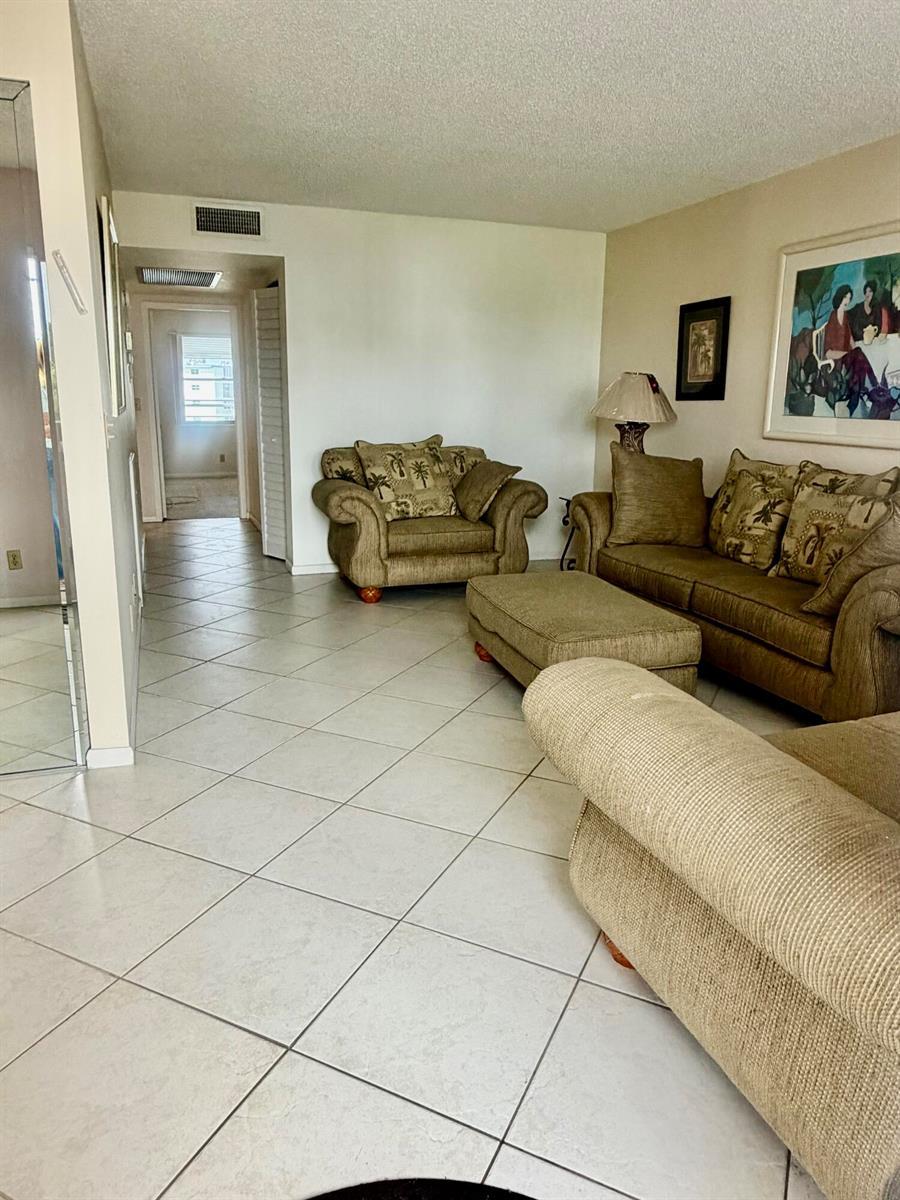 3035 Rexford, Boca Raton FL 33434 photo 3
