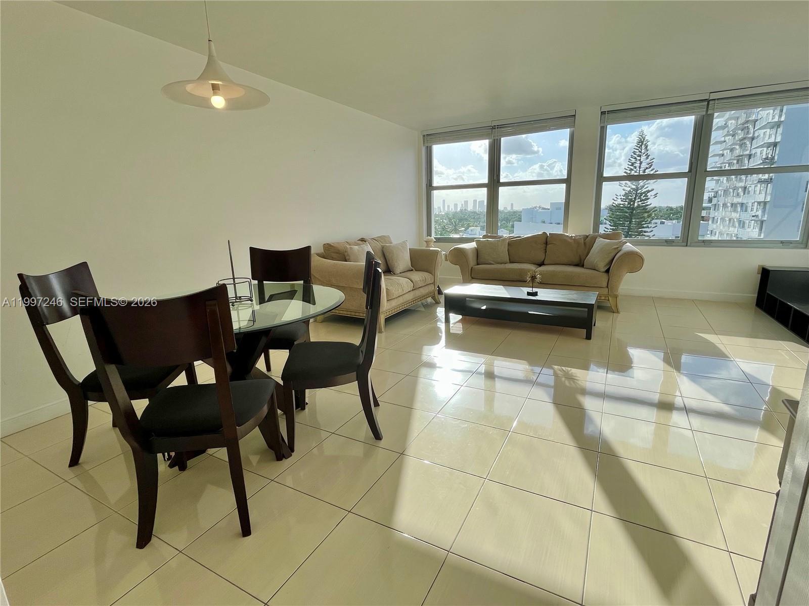 2899 Collins Ave # 810, Miami Beach FL 33140 photo 5