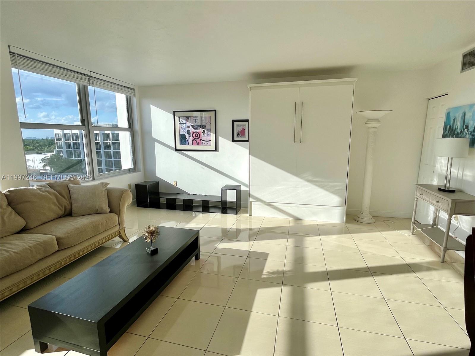 2899 Collins Ave # 810, Miami Beach FL 33140 photo 4
