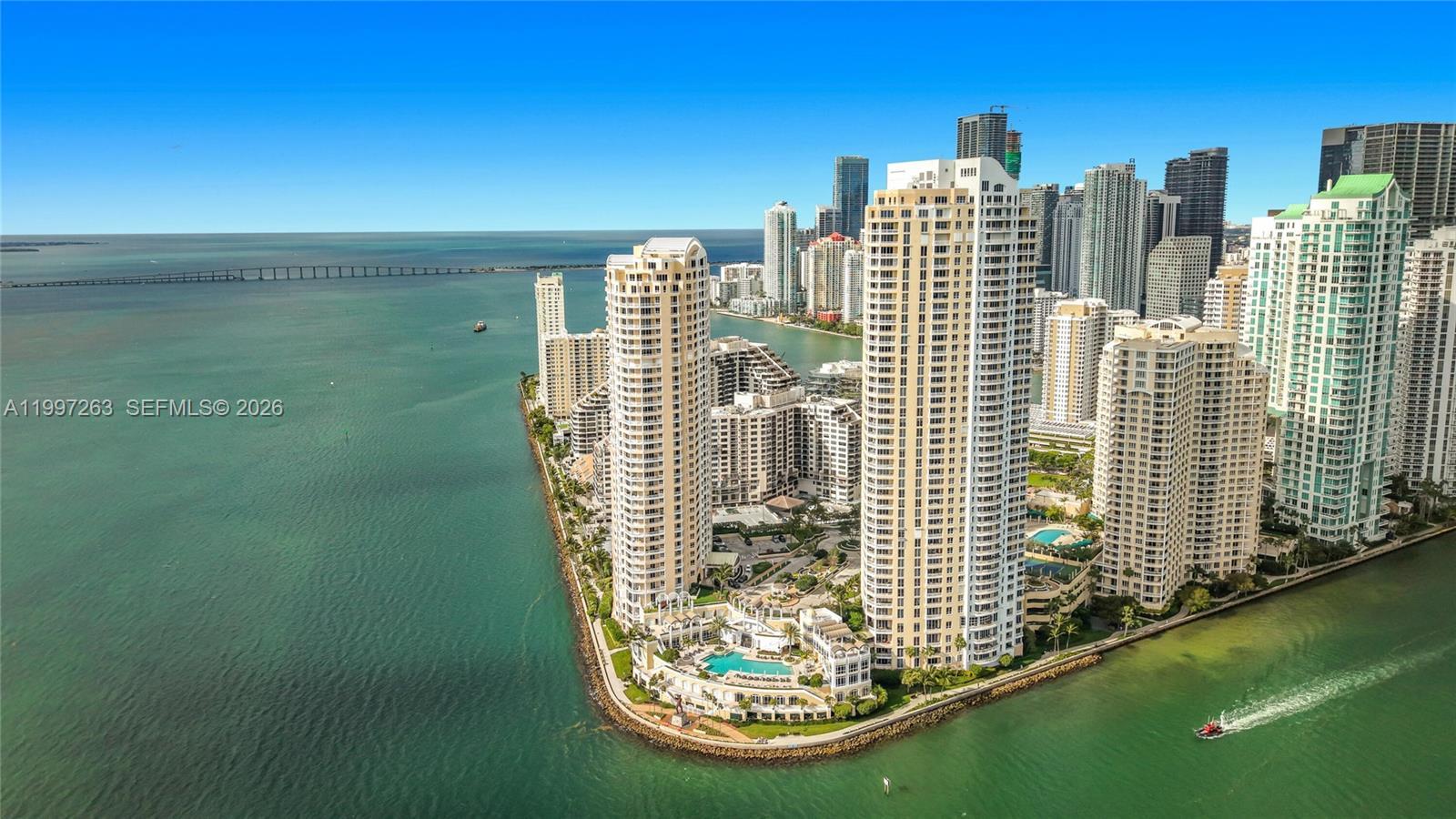 808 Brickell Key Dr # 2002, Miami FL 33131