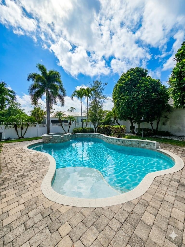 2577 E Community Dr # 2577, Jupiter FL 33458 photo 2
