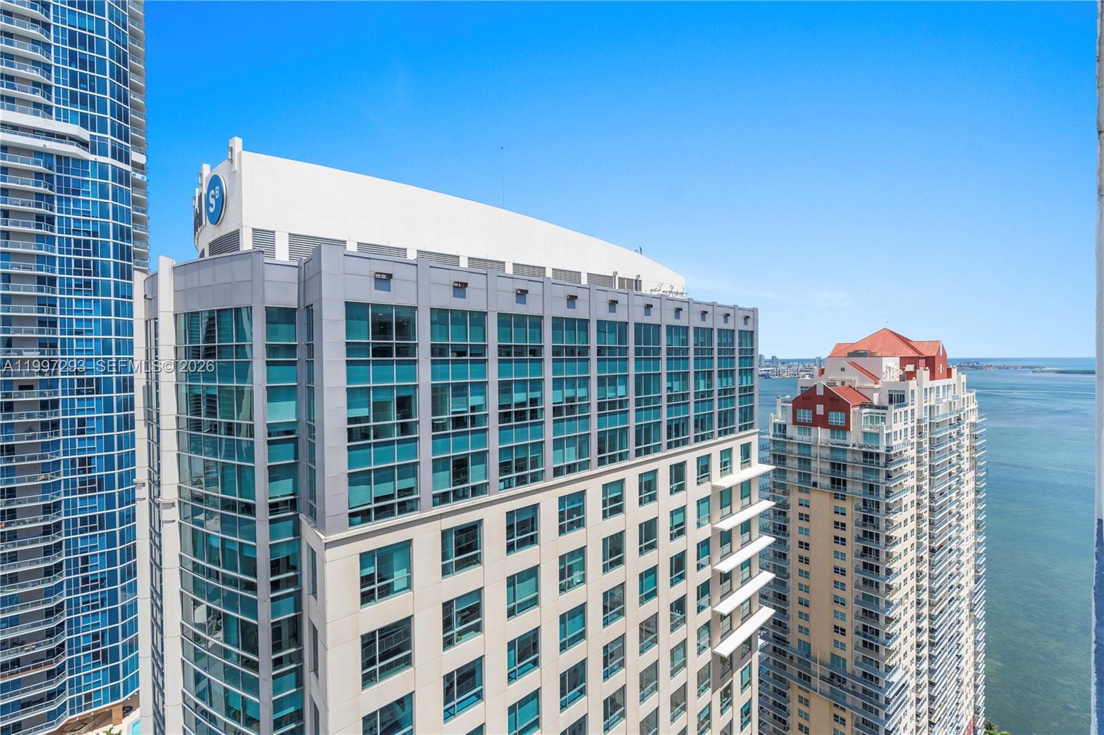 1200 Brickell Bay Dr # 4218, Miami FL 33131 photo 2