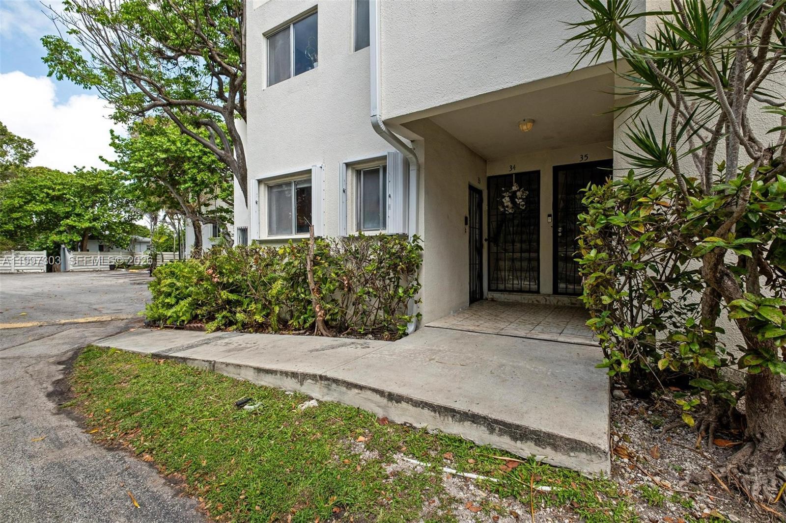 1916 SW 17th Ave # 34, Miami FL 33145 photo 2