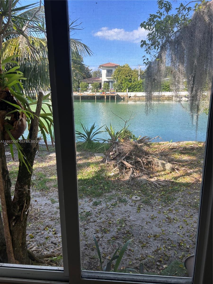 1795 Calais Dr # 1, Miami Beach FL 33141