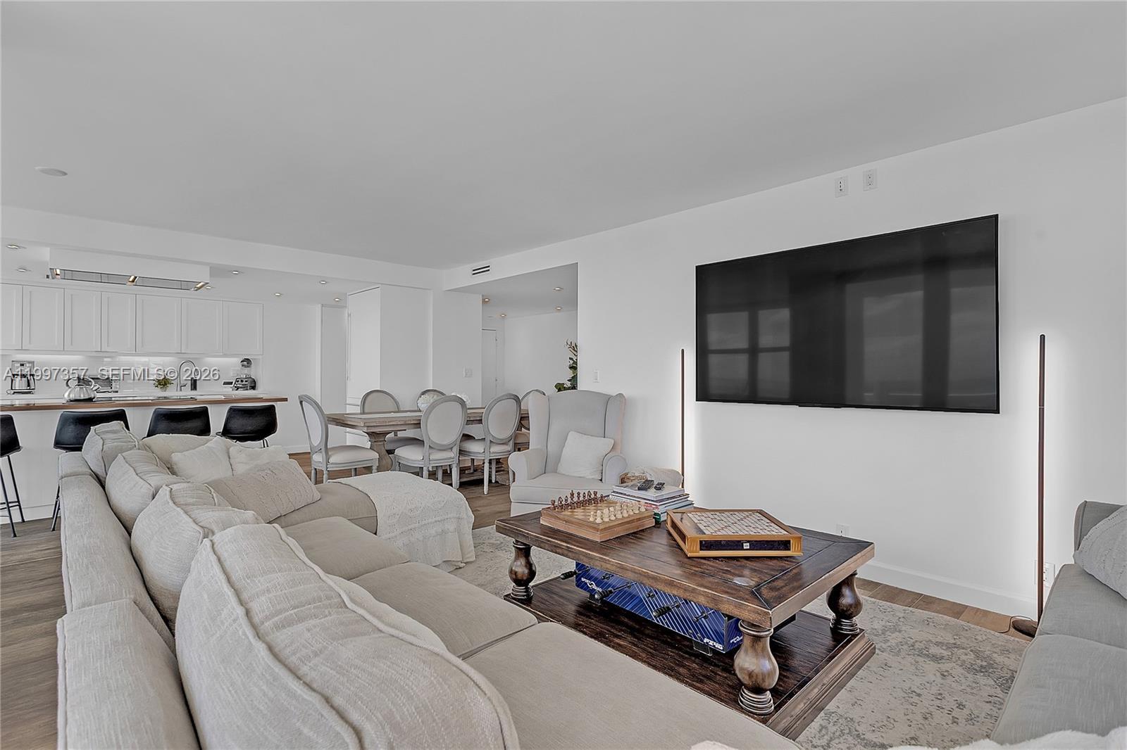 1111 Crandon Blvd # B807, Key Biscayne FL 33149 photo 4