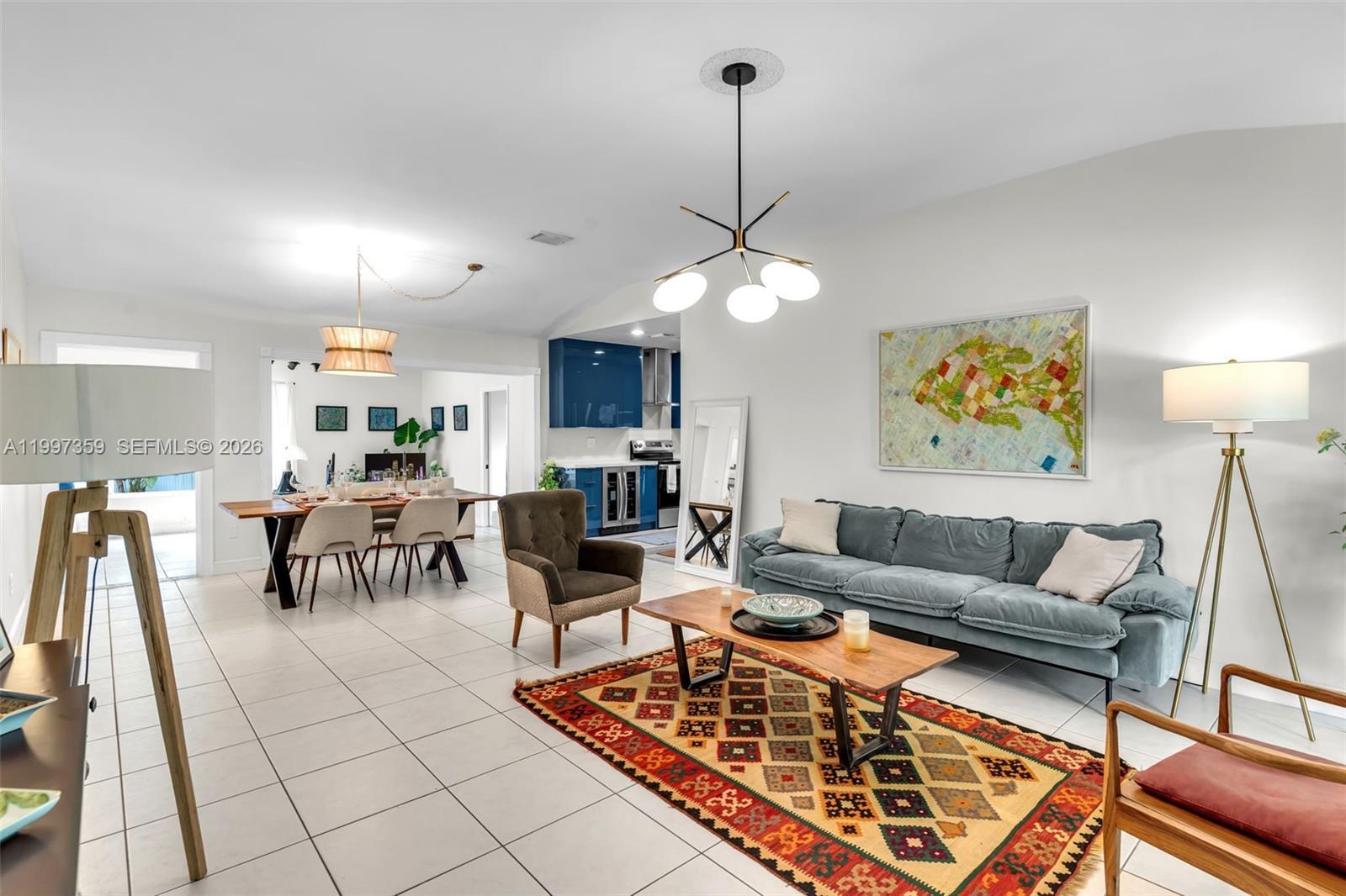 470 NW 88th Ter, El Portal FL 33150 photo 4