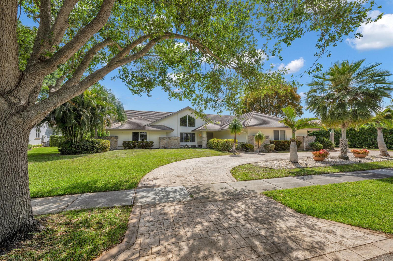 4320 Saint Charles Way, Boca Raton FL 33434