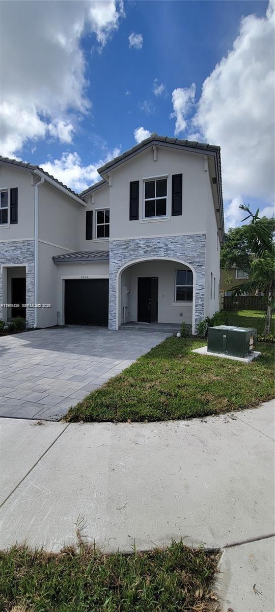 1010 SE 26th Ter # 0, Homestead FL 33035