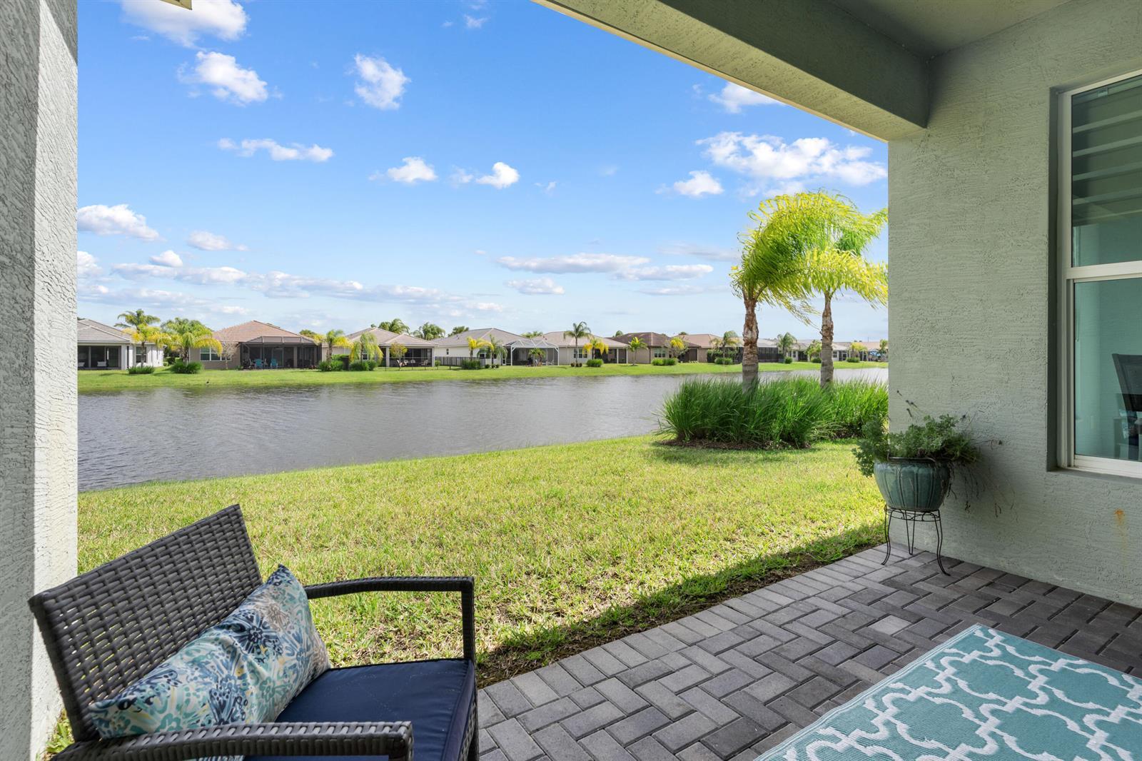 11917 SW Jasper Lake Way, Port St. Lucie FL 34987 photo 2