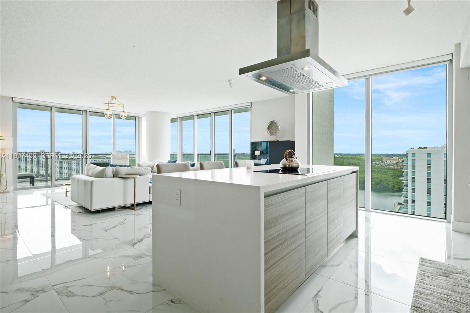330 Sunny Isles Blvd # 2102, Sunny Isles Beach FL 33160