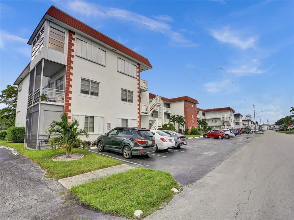 1490 NW 43rd Avenue # 208, Lauderhill FL 33313 photo 2