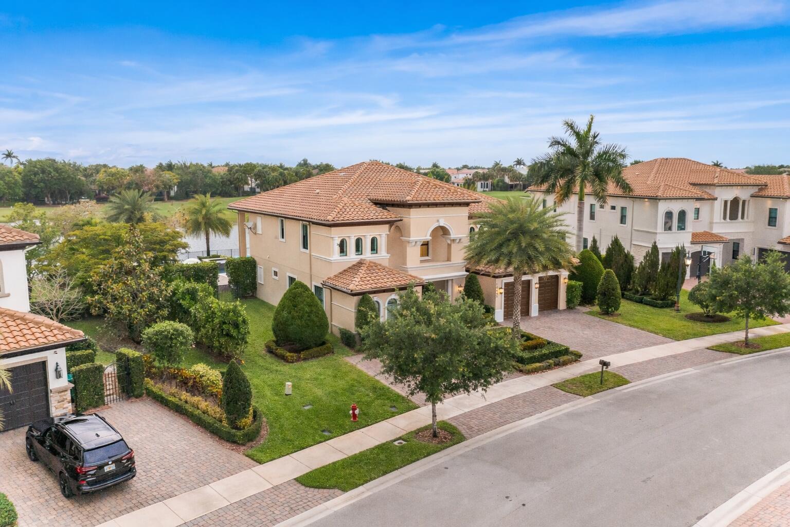 10445 N Barnsley Drive, Parkland FL 33076 photo 2