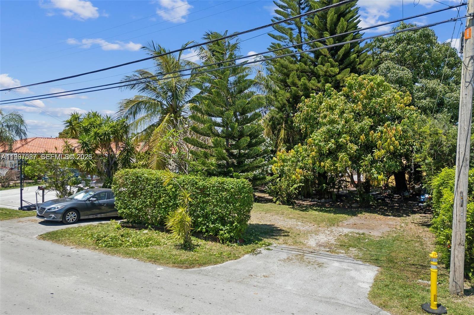 2953 SW 17 St, Miami FL 33145 photo 5