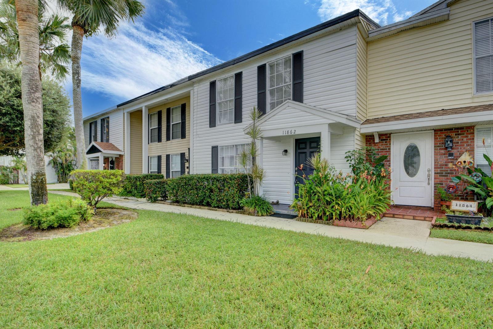 11862 E Brier Patch Ct Court, Wellington FL 33414 photo 2