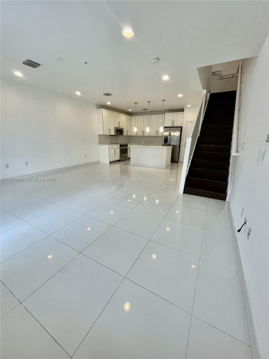 2621 NE 212th Ter # 211, Miami FL 33180 photo 4