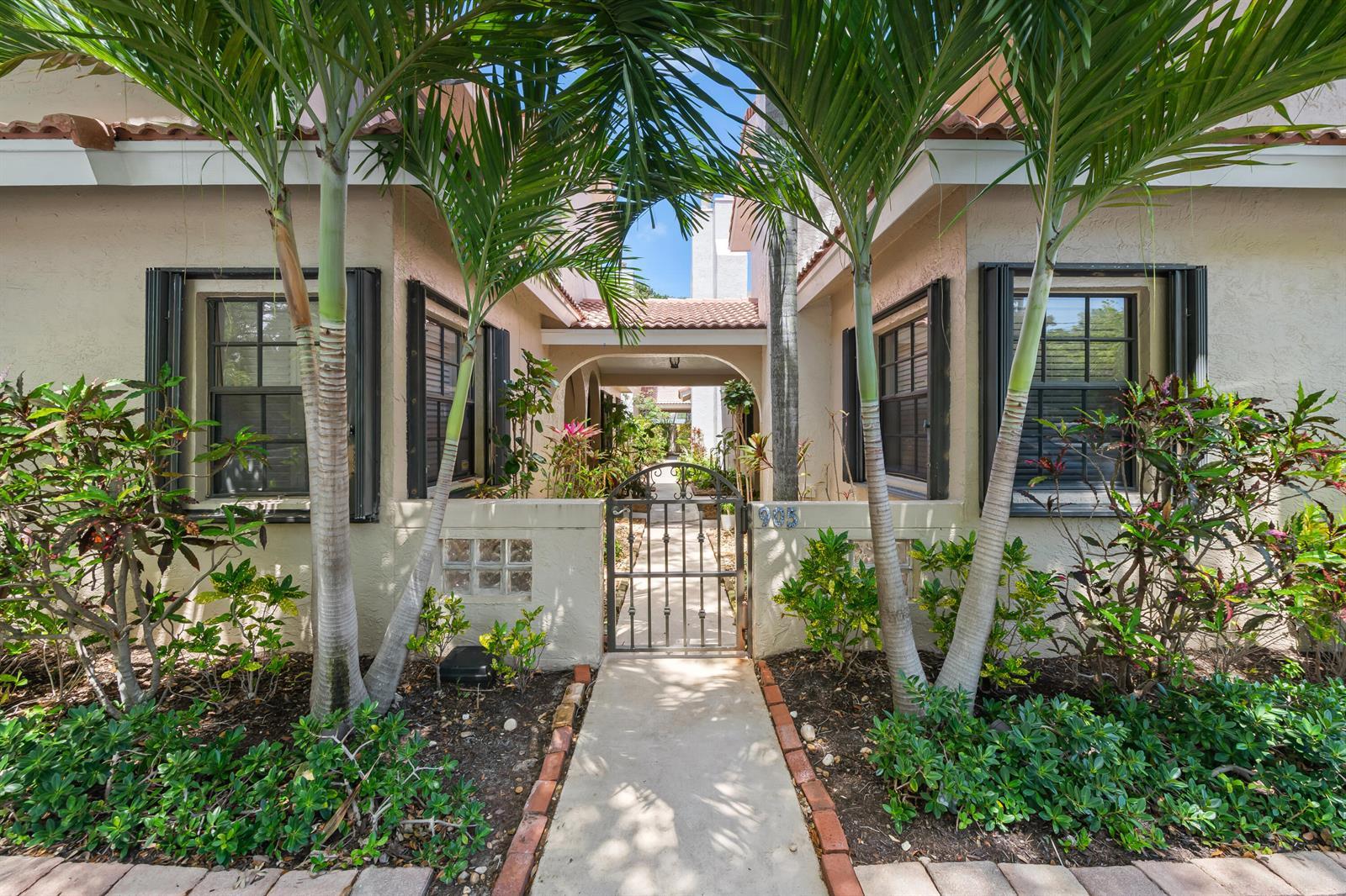 905 SE 12th Court # 15, Fort Lauderdale FL 33316