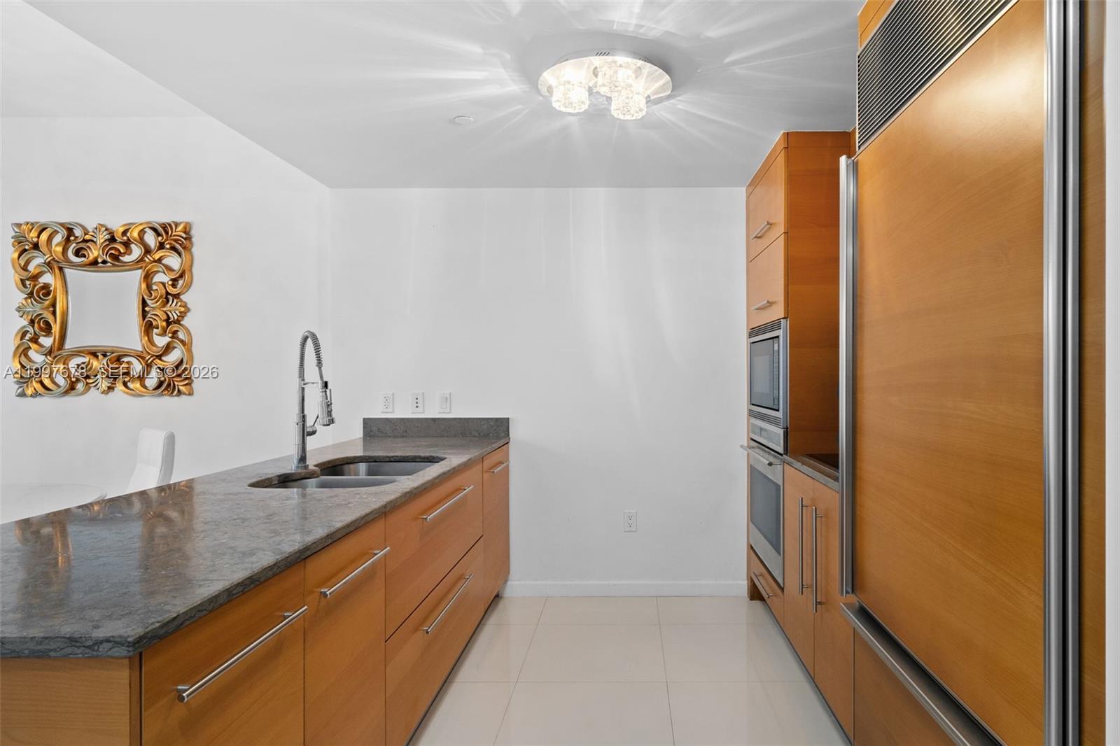 475 Brickell Ave # 3711, Miami FL 33131 photo 4