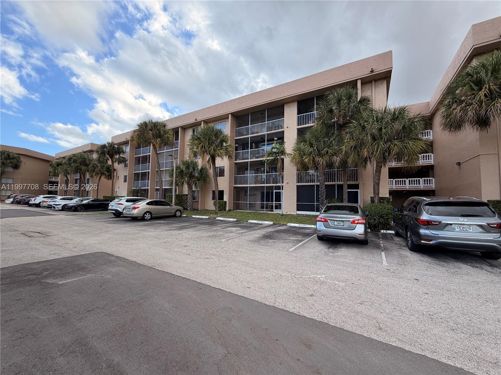17000 NW 67th Ave # 115, Hialeah FL 33015