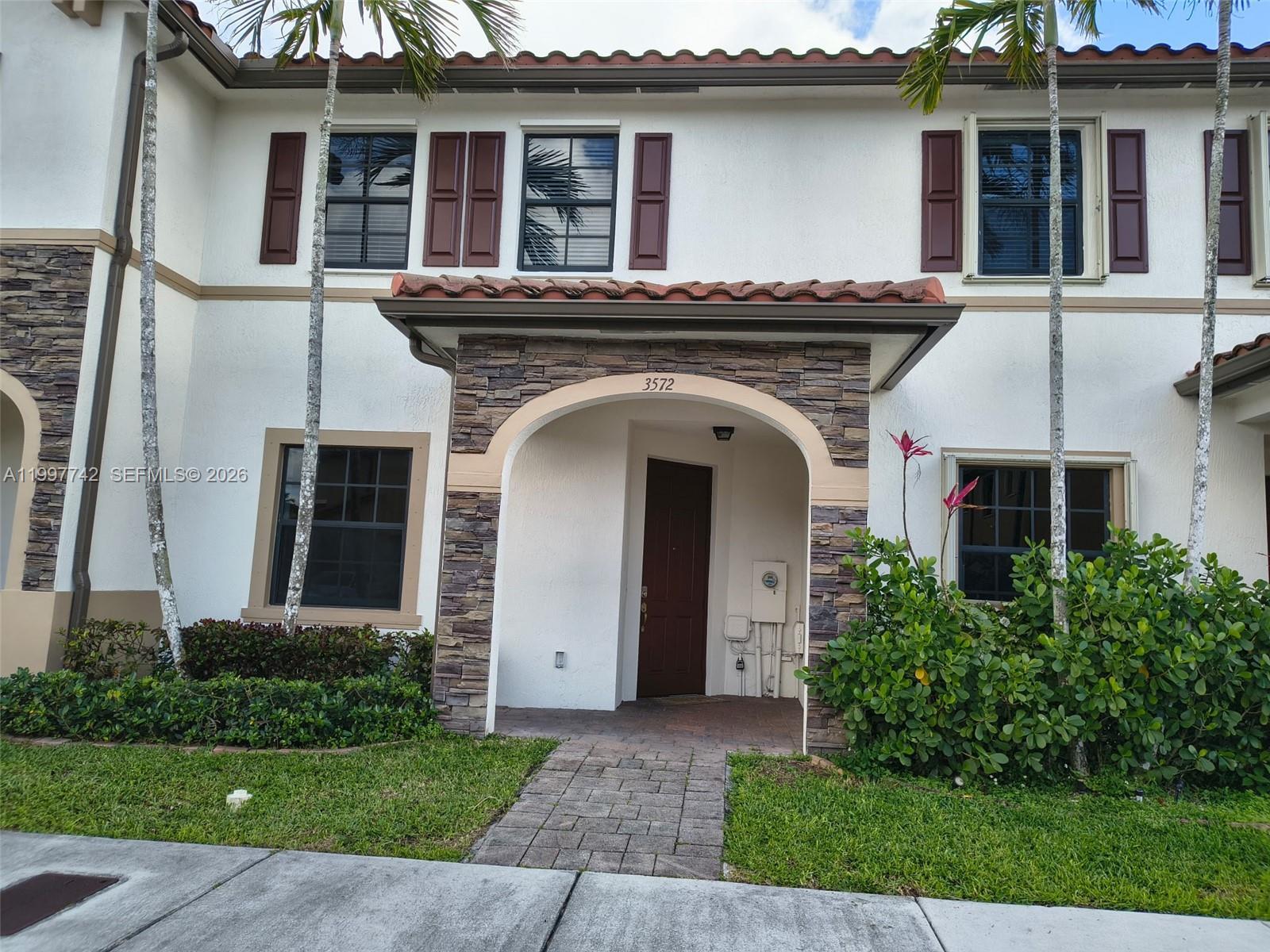 3572 W 88th Ter # 3572, Hialeah FL 33018 photo 3
