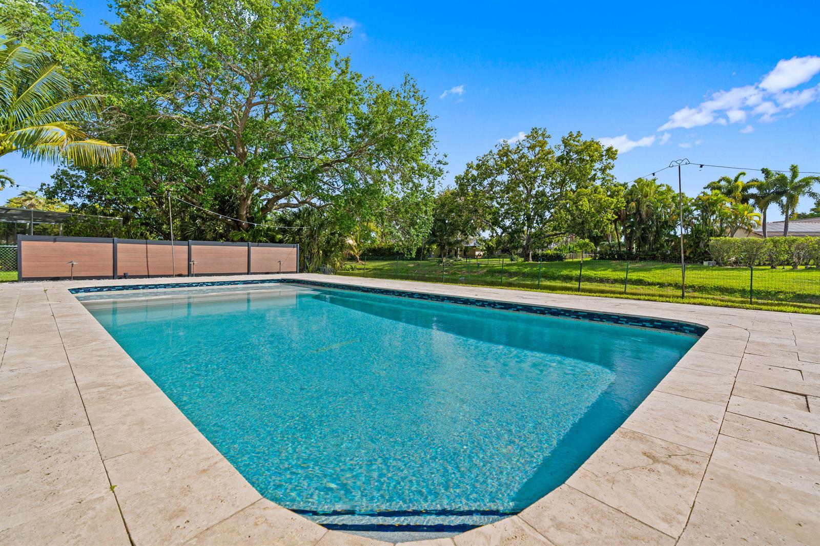 10027 Ramblewood Drive, Coral Springs FL 33071 photo 3