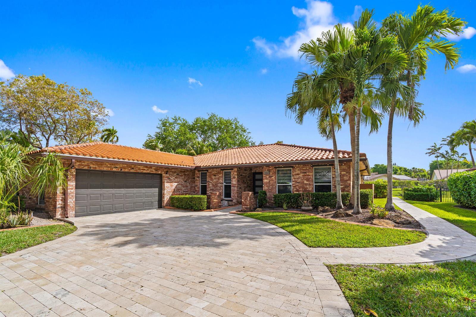 10027 Ramblewood Drive, Coral Springs FL 33071