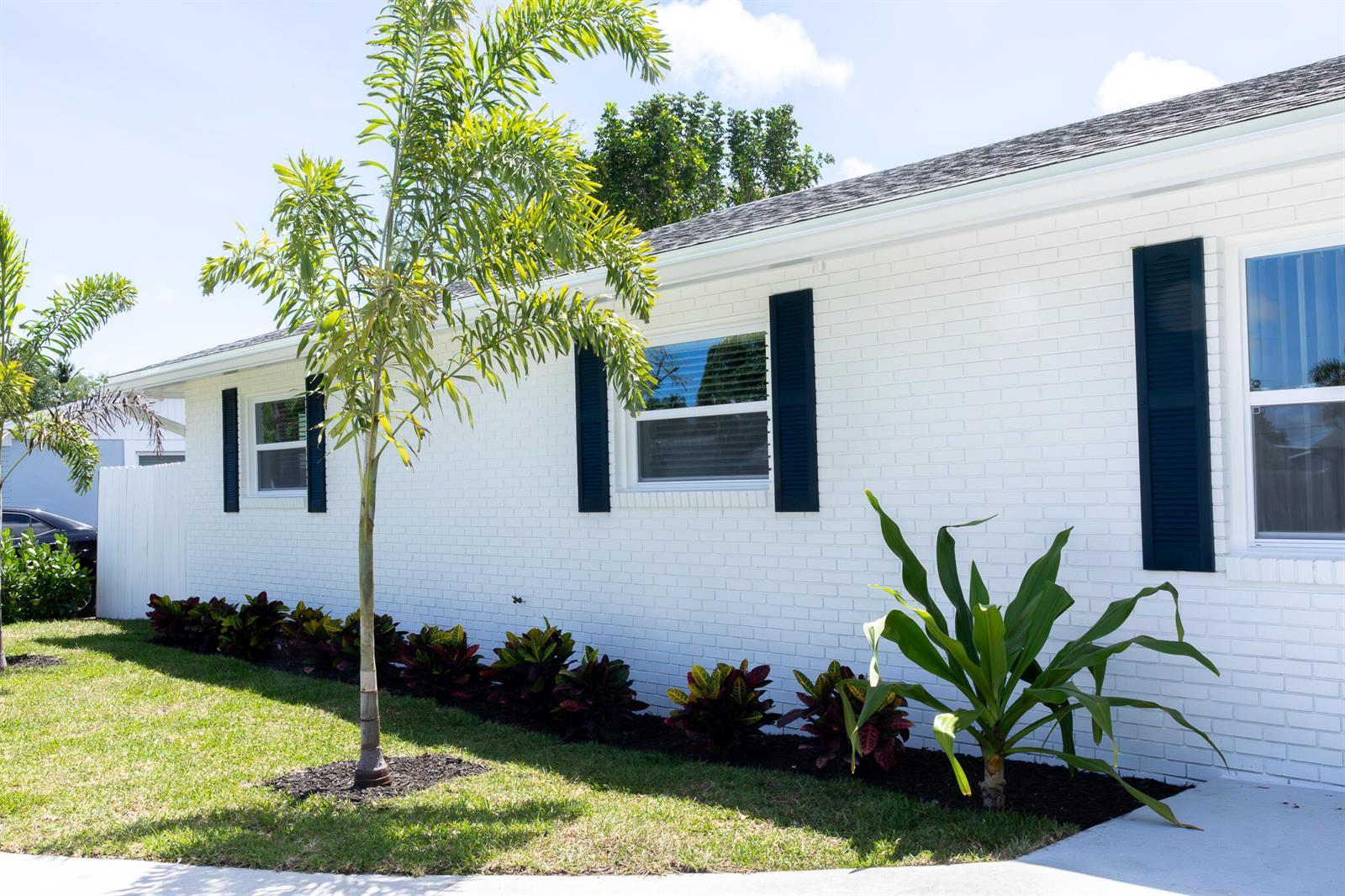 3360 Sapphire Road, Lake Worth FL 33462 photo 4